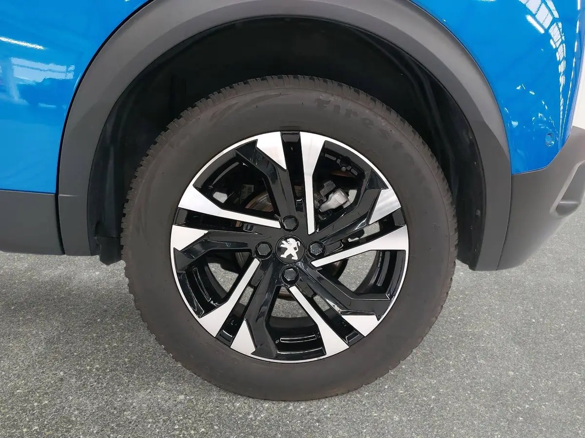 PEUGEOT 2008 1.2 PURETECH GT AHK ACC P-ASSIST