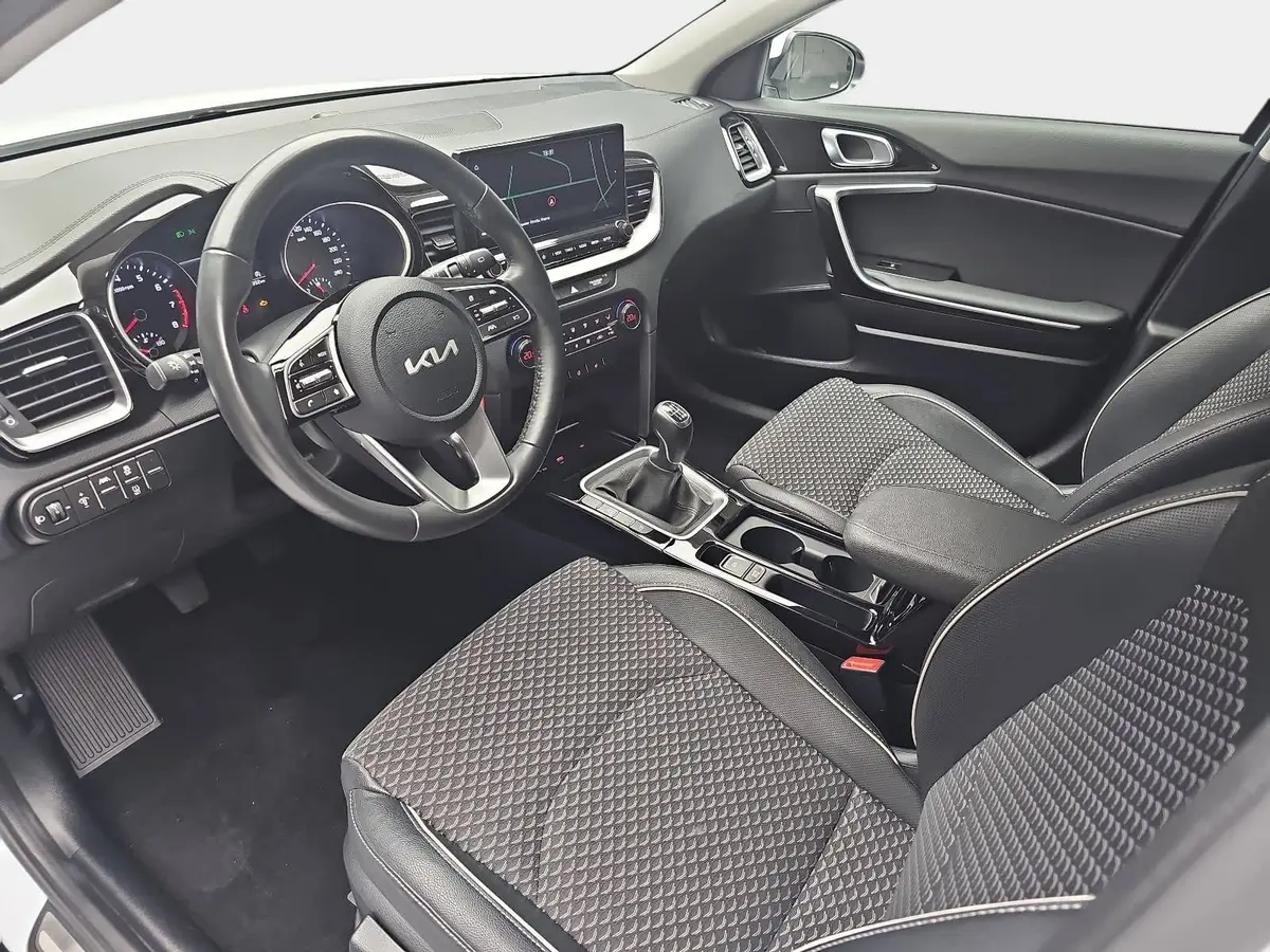 KIA XCEED 1.0 T-GDI VISION KOMFORT LED