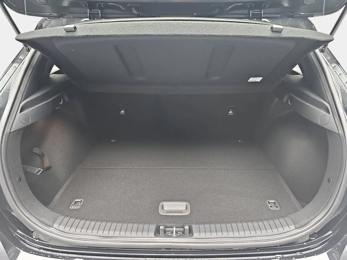 KIA CEED 1.5 T-GDI DCT7 VISION KOMFORT+ SITZH.