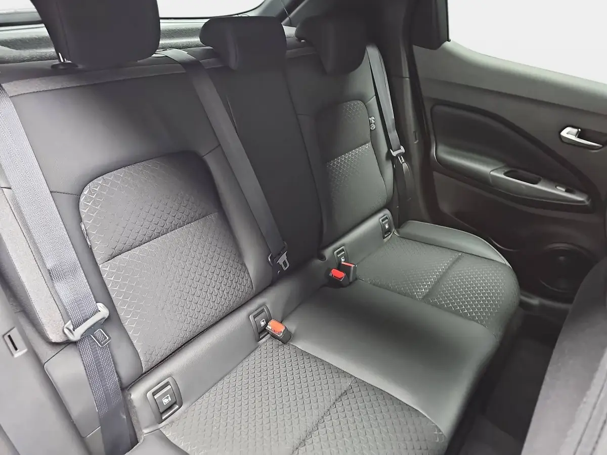 NISSAN JUKE 1.6 HYBRID AUTO. N-CONNECTA WINTER FRONTSCHEIBENHEIZUNG 2-FARBEN