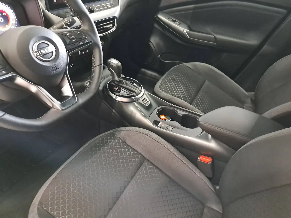 NISSAN JUKE 1.0 DIG-T 5T AUTO. N-CONNECTA NAVI WINTER FRONTSCHEIBENHEIZUNG