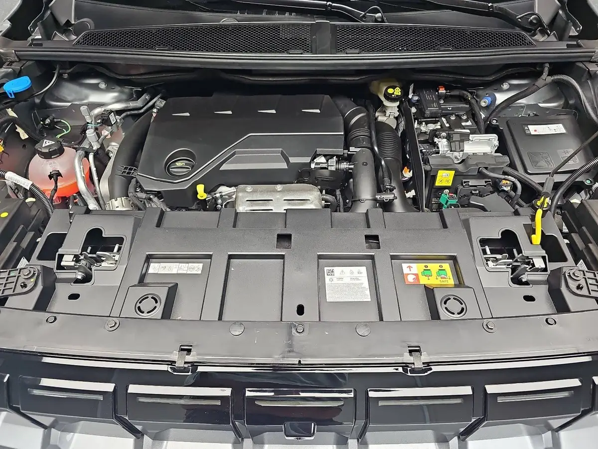 JEEP COMPASS 1.6 PLUG-IN HYBRID DCT SUMMIT MJ26 PREMIUM-PAKET, SICHERHEITS-PAKET