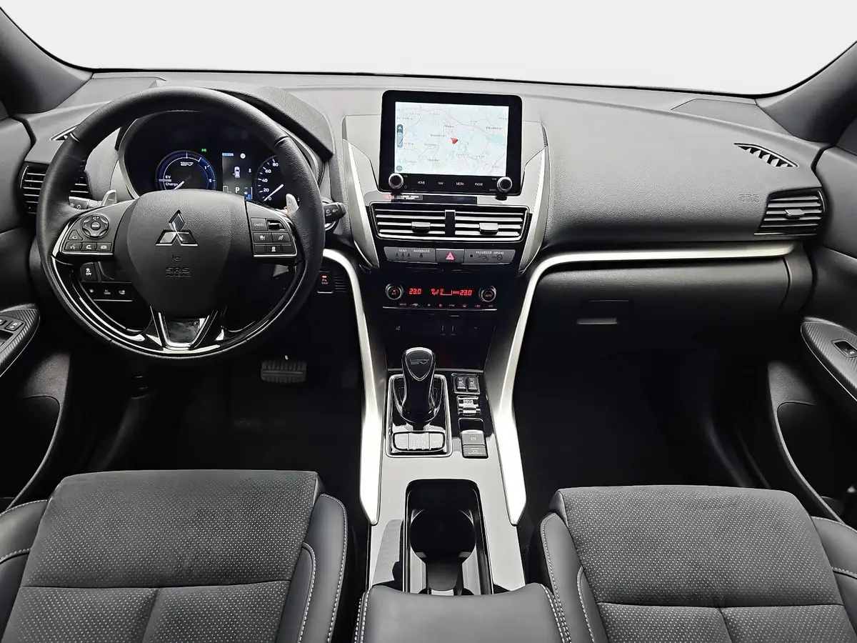 MITSUBISHI ECLIPSE CROSS 2.4 MIVEC PHEV CVT SELECT NAVI LED STANDH. 360° LM