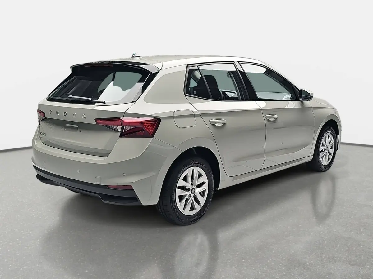 SKODA FABIA 1.0 MPI SELECTION LED KAMERA