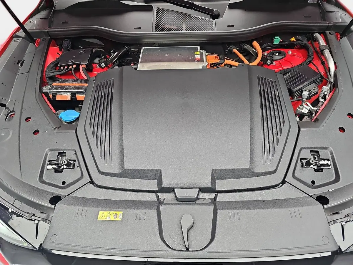 AUDI Q8 E-TRON 50 QUATTRO ADVANCED NAVI LED LM20