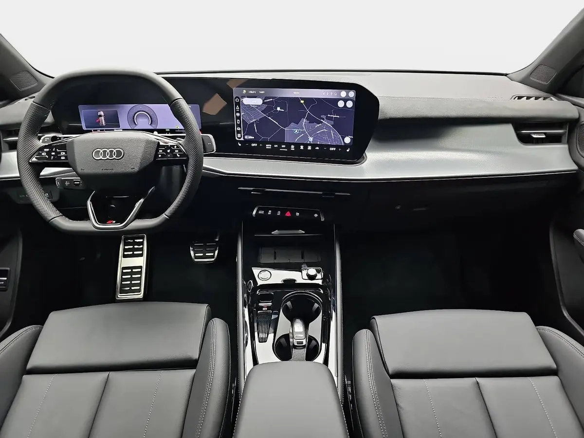 AUDI Q3 TFSI S-TRONIC S-LINE NAVI LED-PLUS PANO