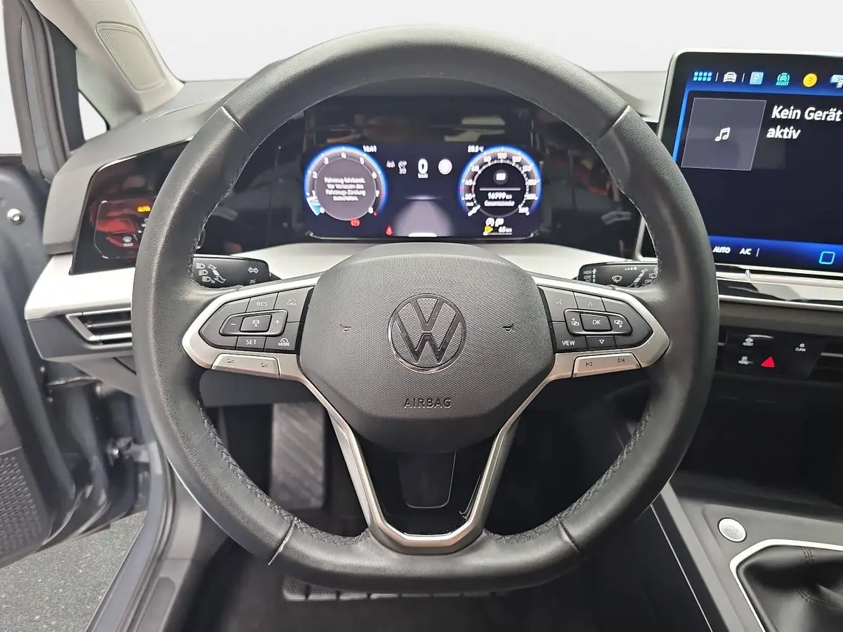 VW GOLF 1.5 TSI VIII VARIANT LIFE LED AHK LM