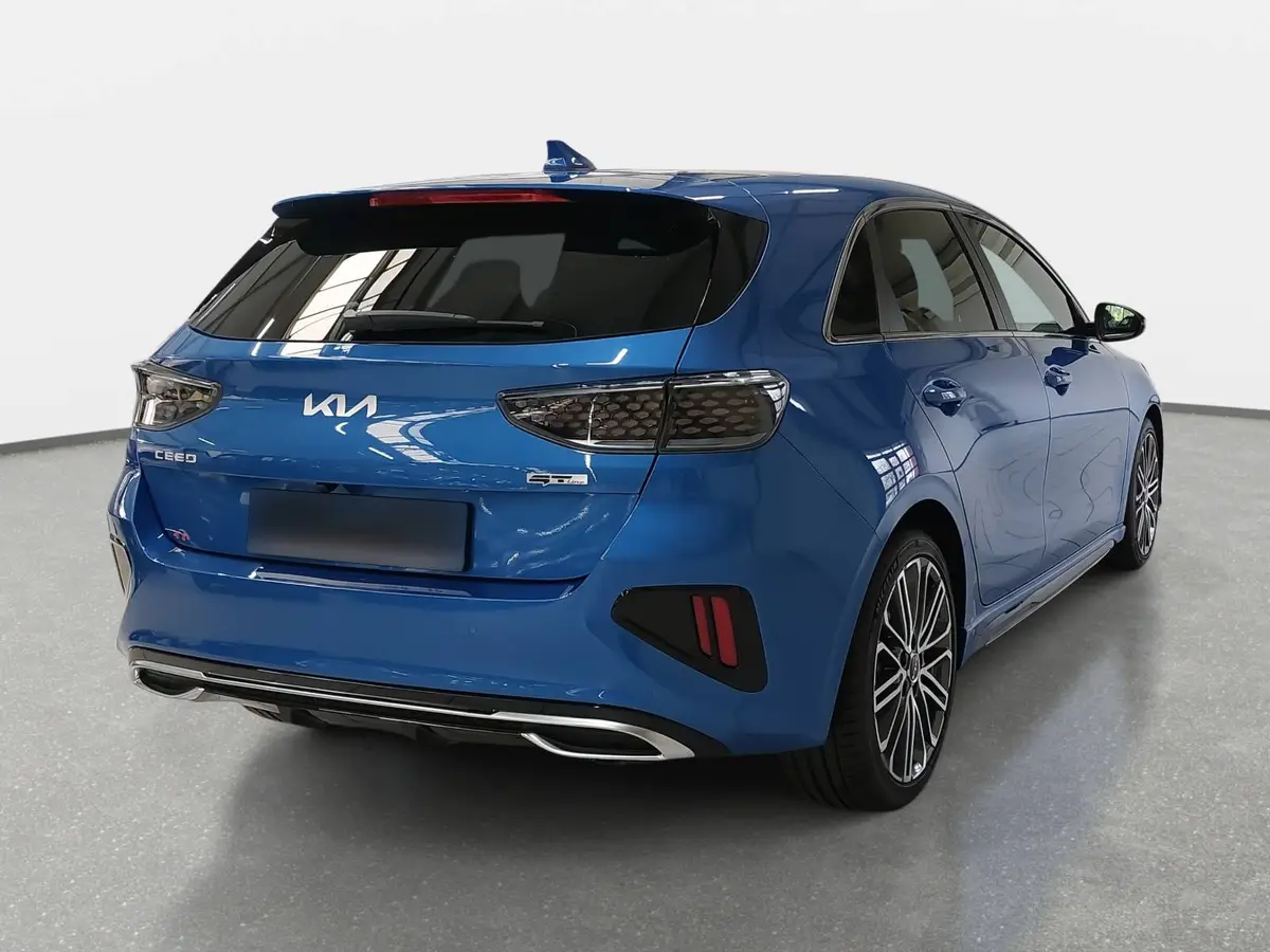 KIA CEED 1.5 T-GDI DCT7 GT LINE TECHNOLOGIE LEDER PERFORMANCE