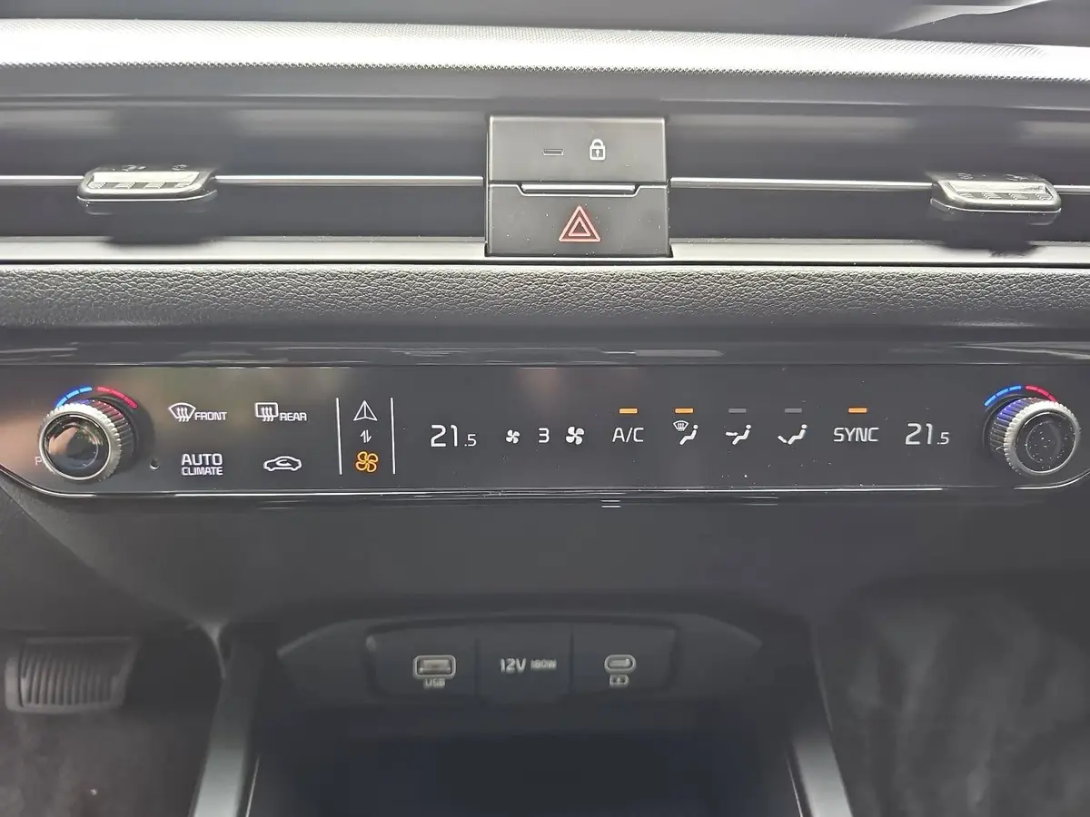 KIA XCEED 1.6 T-GDI 150 DCT VISION MJ27 KOMFORT-PRO