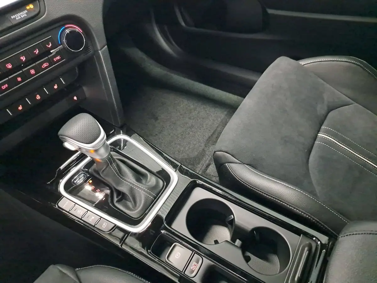 KIA XCEED 1.6 T-GDI 180 DCT GT-LINE MJ26 LEDER