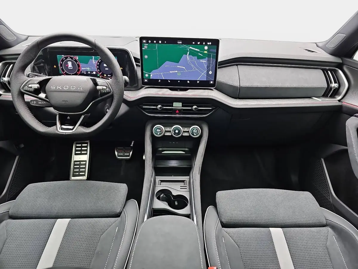 SKODA KODIAQ 1.5 DSG SPORTLINE NAVI LED ACC WINTER KAMERA AHK L