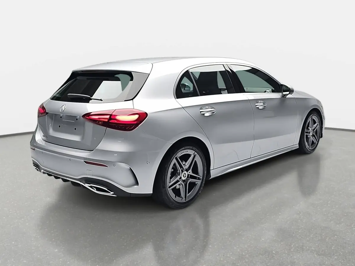 MERCEDES-BENZ A 180 DCT AMG LINE NAVI LED MBUX WINTER KAMERA LM18