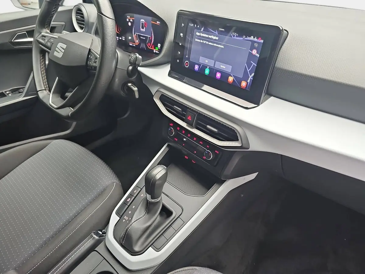 SEAT ARONA 1.0 TSI DSG STYLE NAVI LED PDC LM