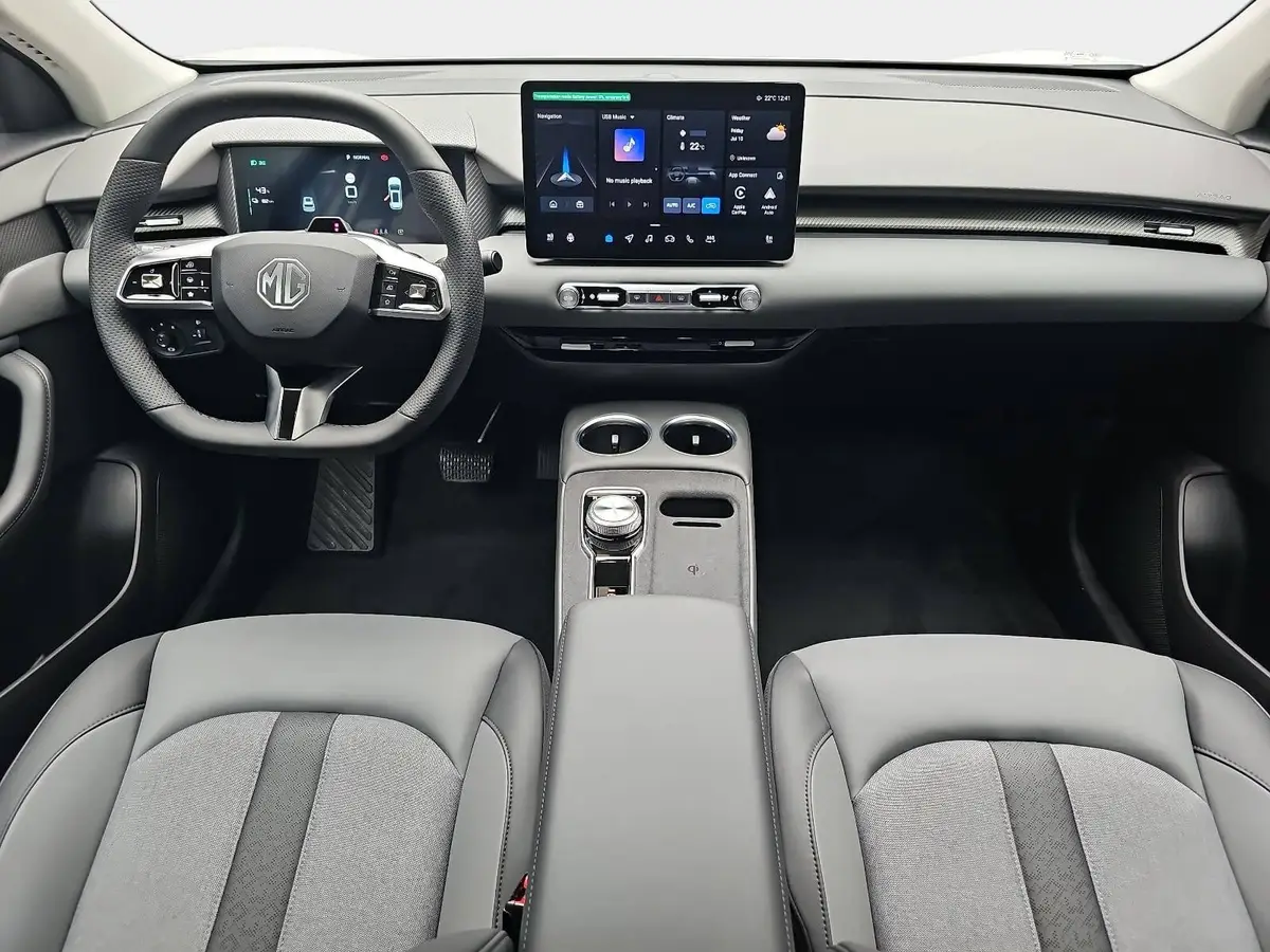 MG S5 EV 64 KWH MY25 LUXURY