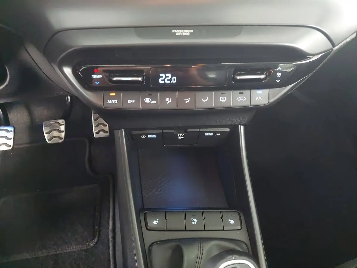 HYUNDAI BAYON 1.2 PURE 2WD KLIMA DAB