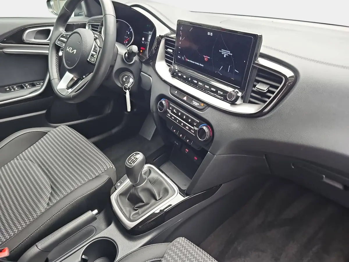 KIA CEED 1.0 T-GDI VISION KOMFORT+ SITZH.