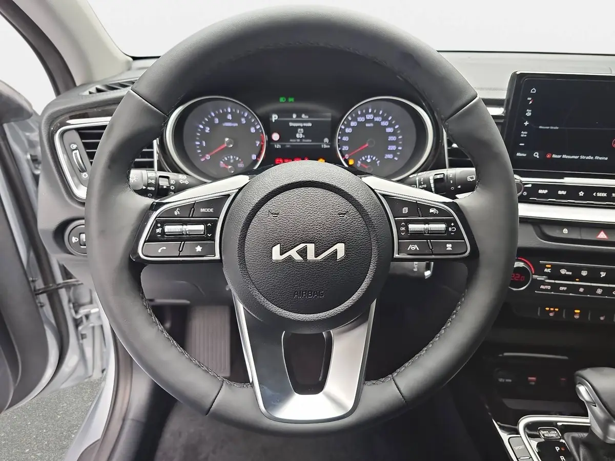 KIA CEED 1.5 T-GDI DCT7 SPIRIT LED SITZH. NAVI