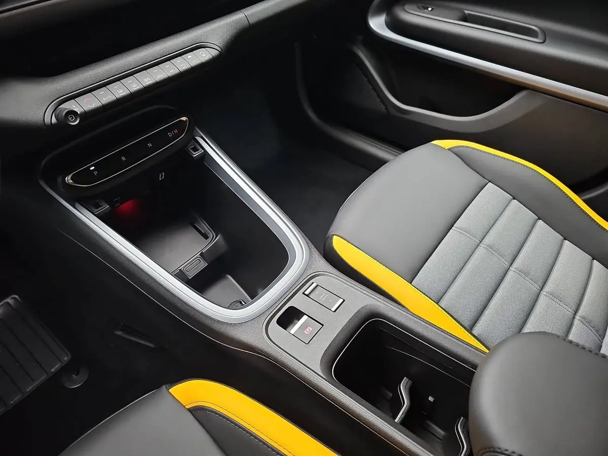 JEEP AVENGER 1.2 E-HYBRID T3 DCT 4XE THE NORTH FACE MJ26