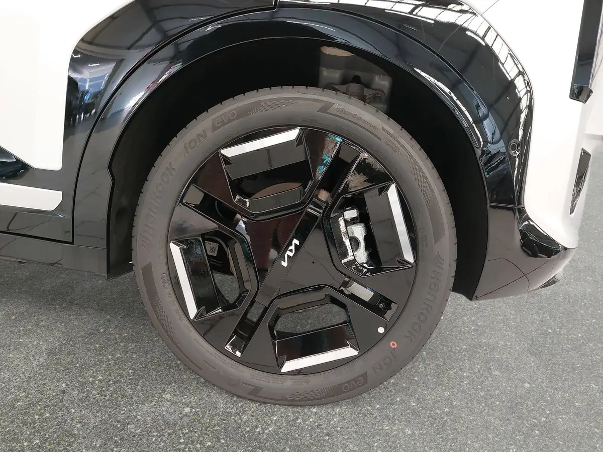 KIA EV3 81.4 KWH GT-LINE MJ26 DRIVEWISE-PARK-PRO KOMFORT