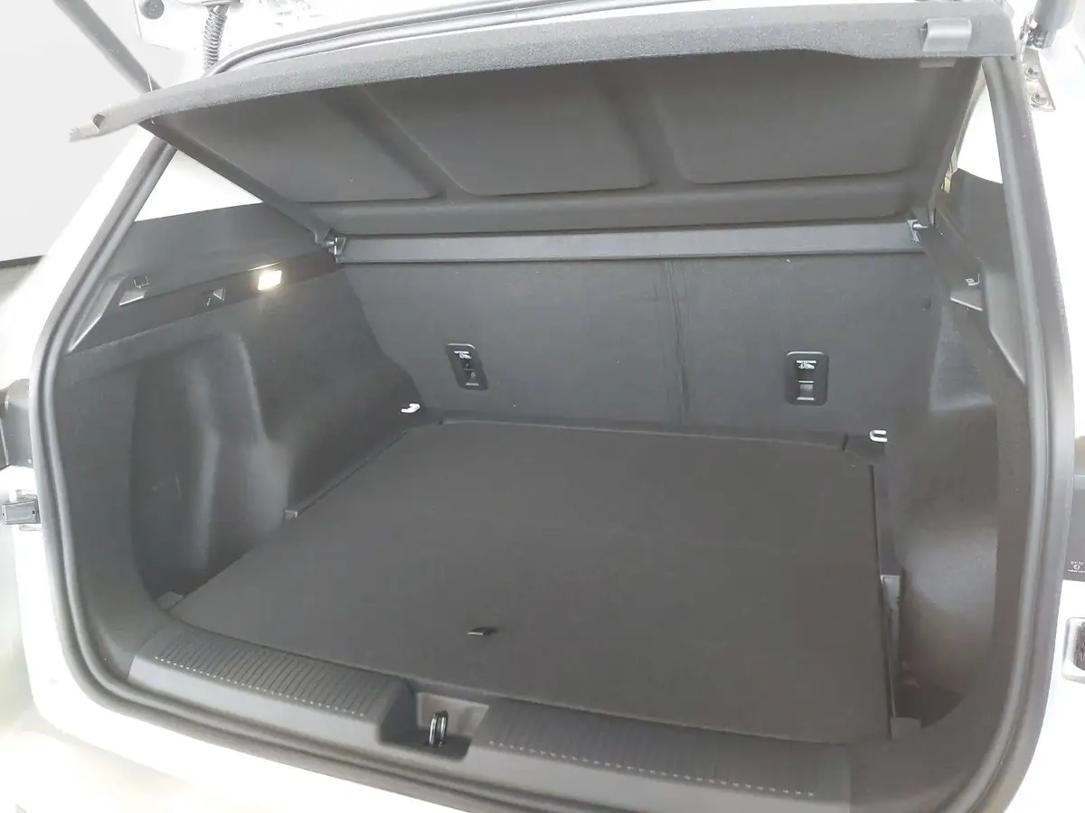 MG S5 EV 64 KWH MY25 LUXURY