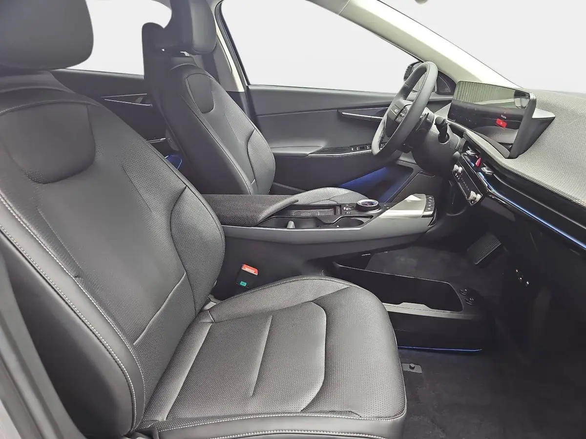 KIA EV6 EARTH 84 KWH RWD MJ25 WP COMFORT ASSIST DRIVE SOUND DESIGN