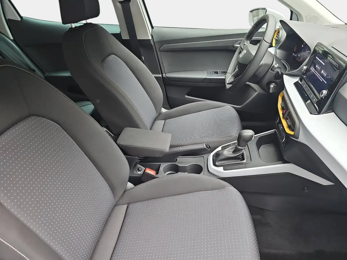 SEAT ARONA 1.0 TSI DSG STYLE LED KLIMAAUTO SMARTLINK PDC LM16