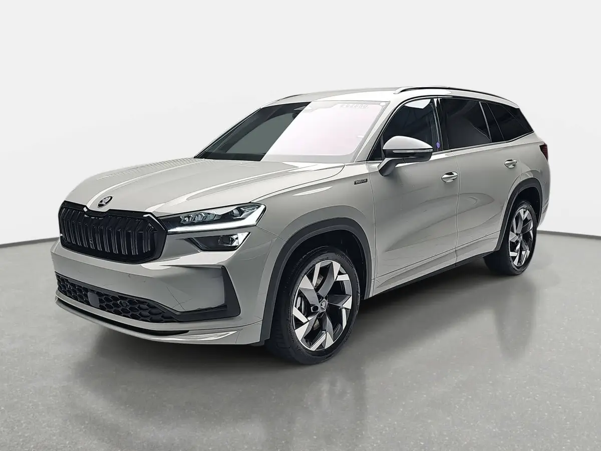 SKODA KODIAQ 1.5 TSI DSG SPORTLINE NAVI LED ACC WINTER KAMERA A