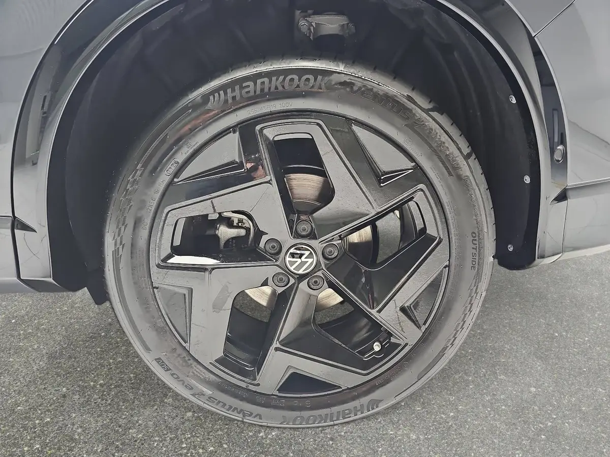 VW TIGUAN 2.0 TDI DSG R-LINE NAVI LED PANO