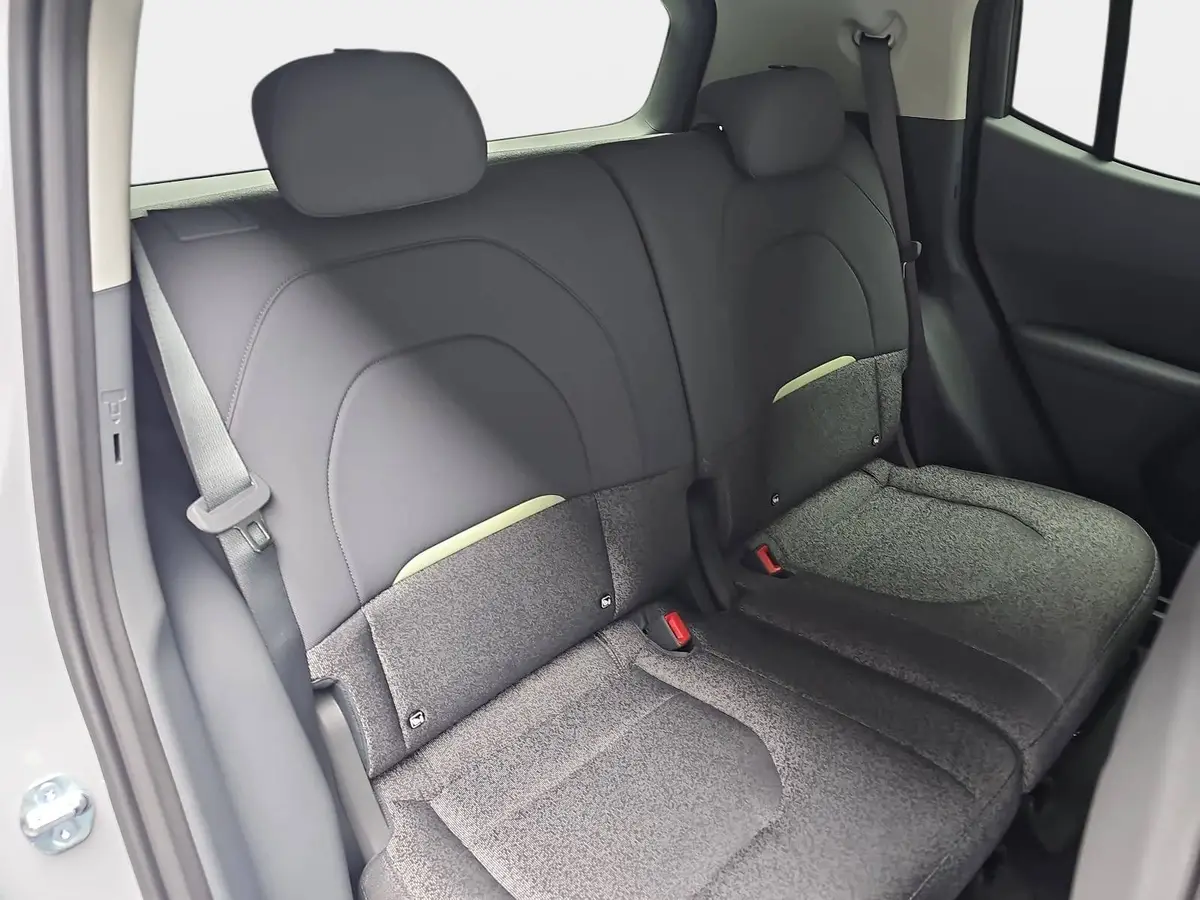 KIA EV2 42.2 KWH EARTH MJ27 4SITZE WINTER-CONNECT TECHN DRIVEWISE-PARK DESIGN