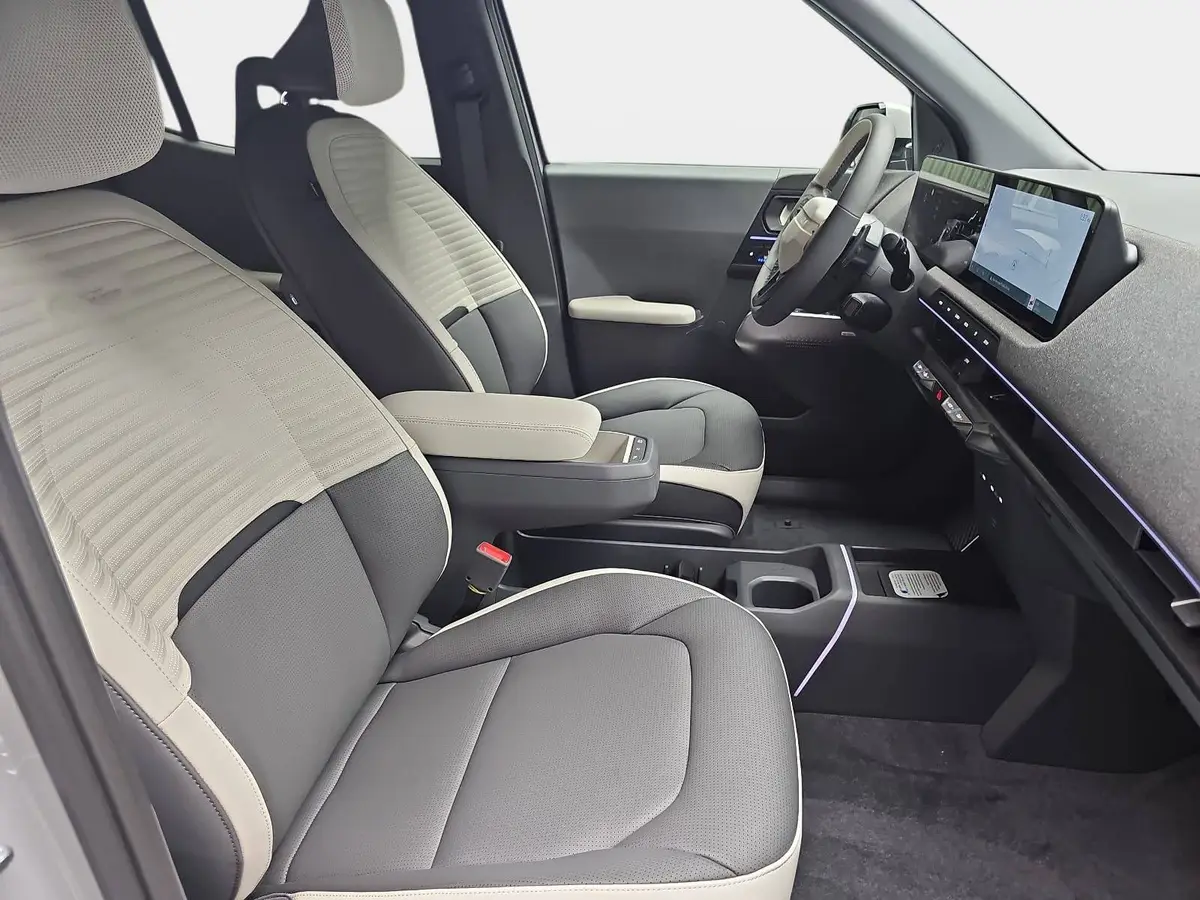 KIA EV2 61.0 KWH GT LINE MJ27 4SITZE WINTER 22KW-AC TECHN DRIVEWISE-PARK KOM GD