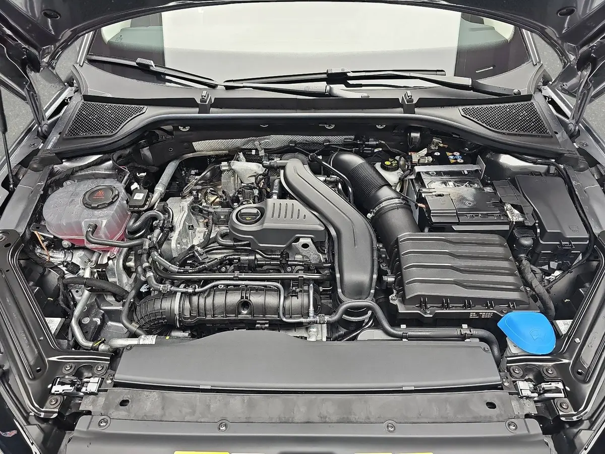 SKODA OCTAVIA COMBI 1.5 TSI DSG SELECTION LED AUDIO WINTER EL.HECKKL. 