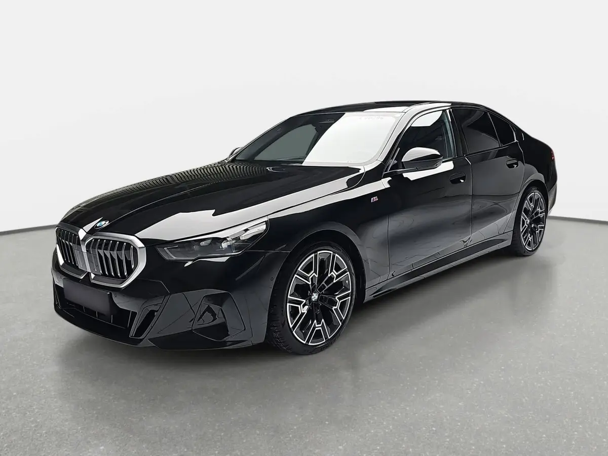 BMW 520 D XDRIVE AUTO. M-SPORT NAVI LED ACC INNOVATION WIN