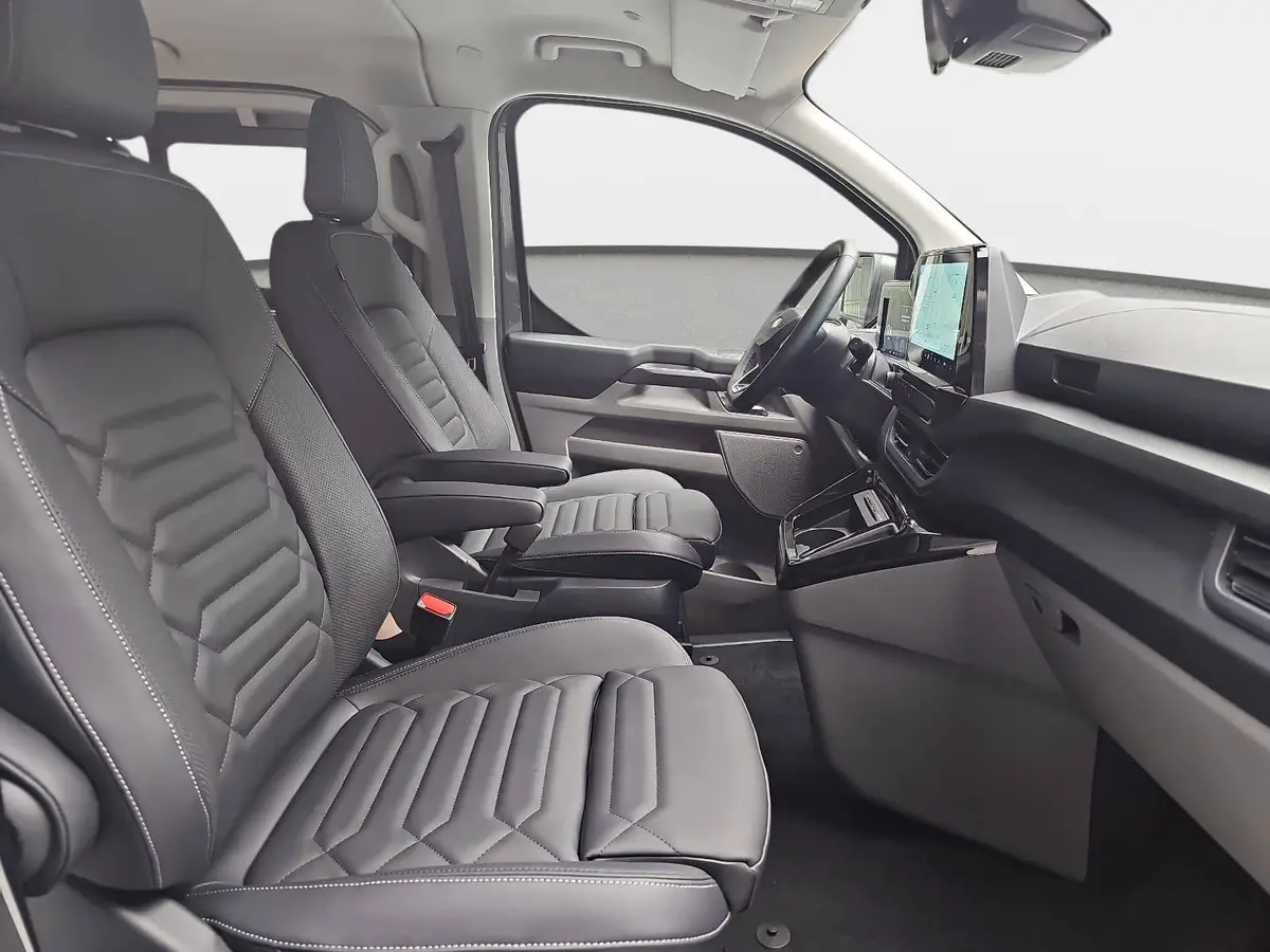 FORD TOURNEO CUSTOM 2.0 ECOBLUE AUTO. L1 TITANIUM X NAVI LED AHK