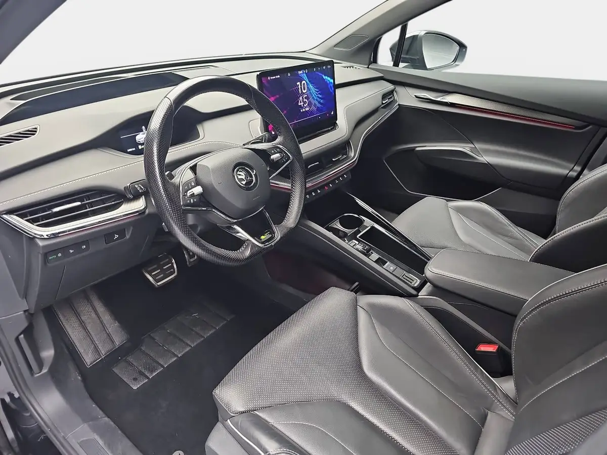 SKODA ENYAQ COUPÉRS SUITE 77KWH MATRIX DCC LM20