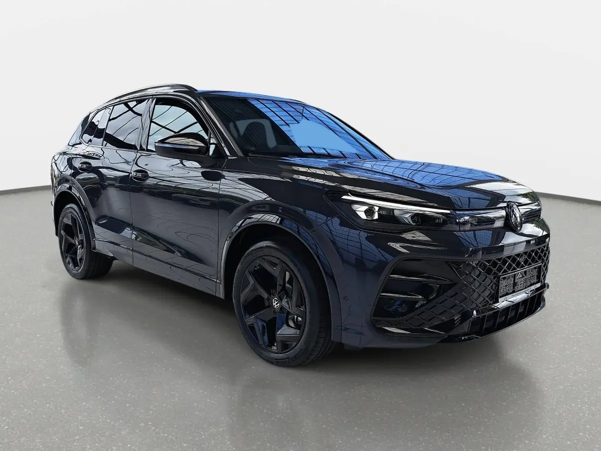 VW TIGUAN 2.0 TDI DSG R-LINE NAVI LED PANO