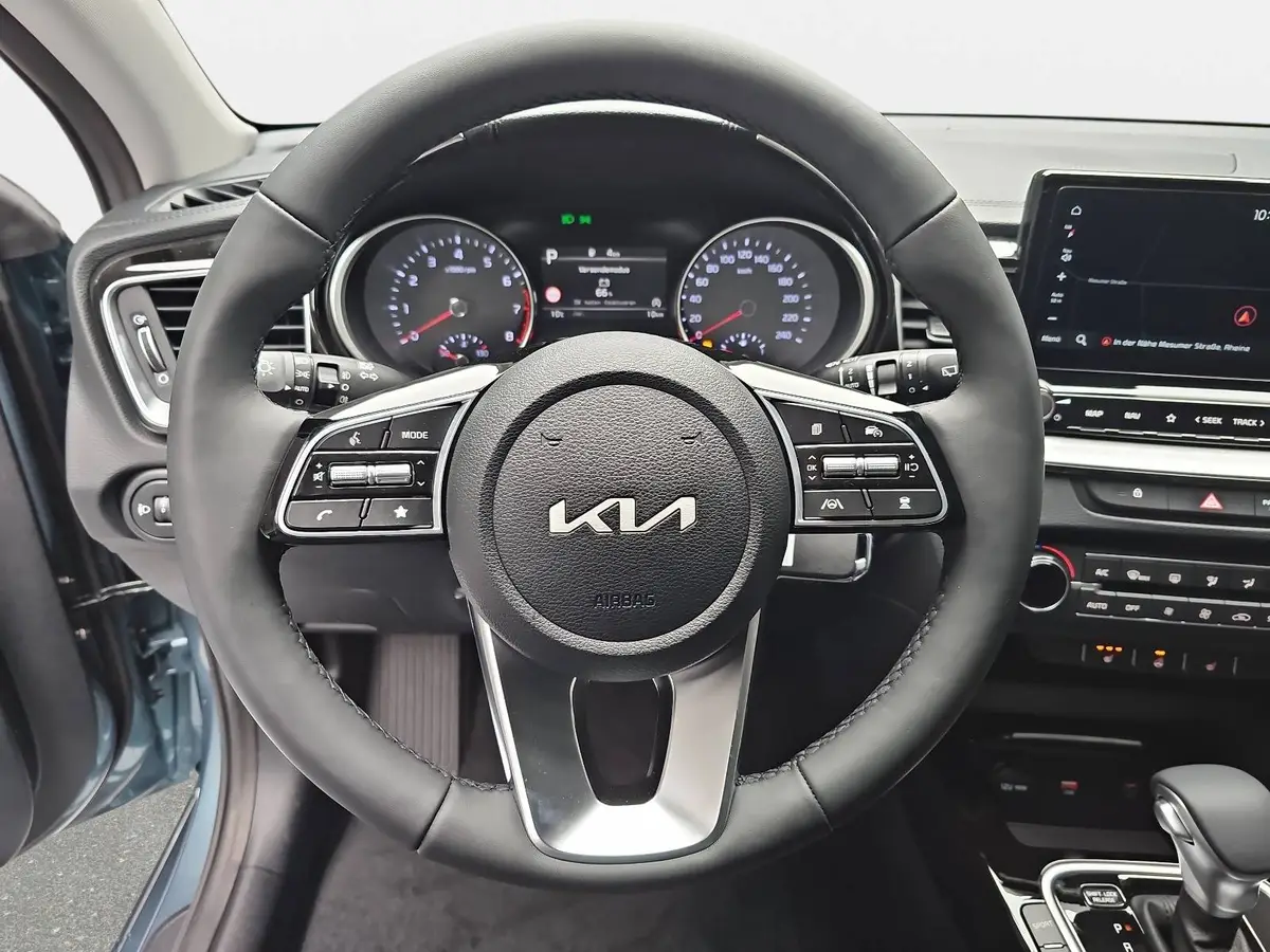 KIA CEED 1.5 T-GDI DCT7 VISION KOMFORT+ SITZH.