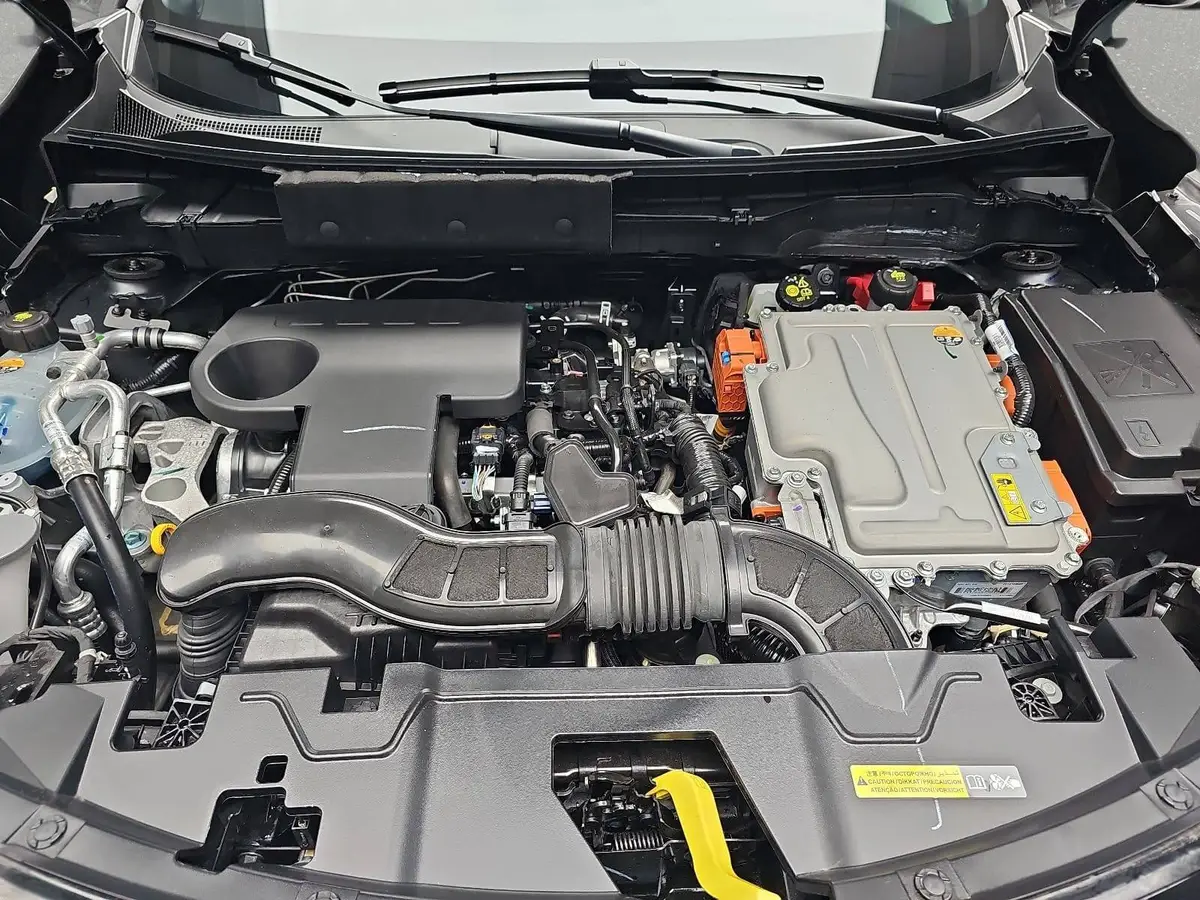 NISSAN JUKE 1.6 HYBRID AUTO. N-CONNECTA WINTER FRONTSCHEIBENHEIZUNG