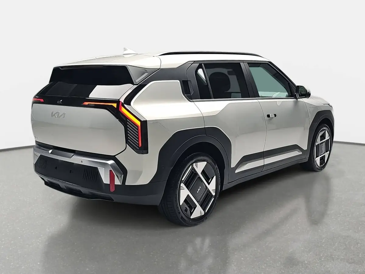 KIA EV3 81.4 KWH EARTH MJ26 WINTER BUSIN. UPGRADE DRIVEWISE-PARK DESIGN SOUND