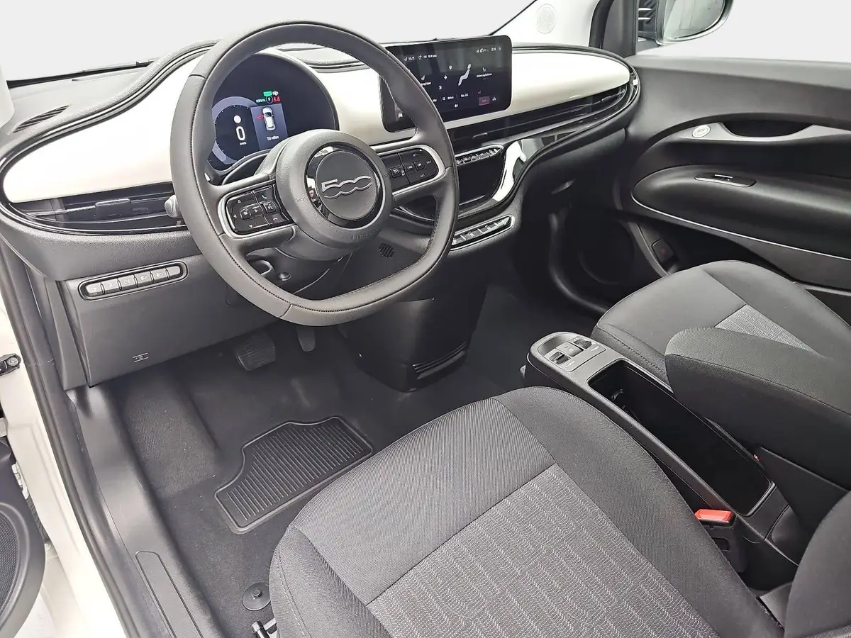 FIAT 500 ELEKTRO 42 KWH ICON MJ26 KOMFORT-PAKET
