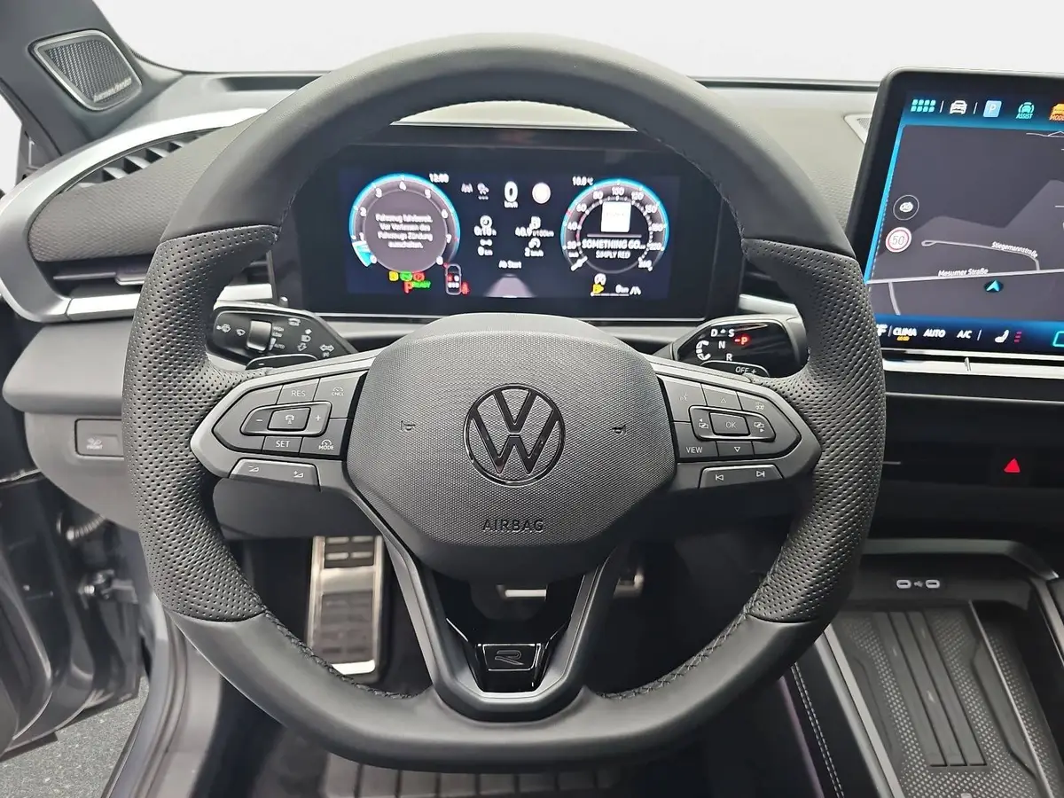 VW T-ROC 1.5 ETSI DSG R-LINE MATRIX AHK LM19