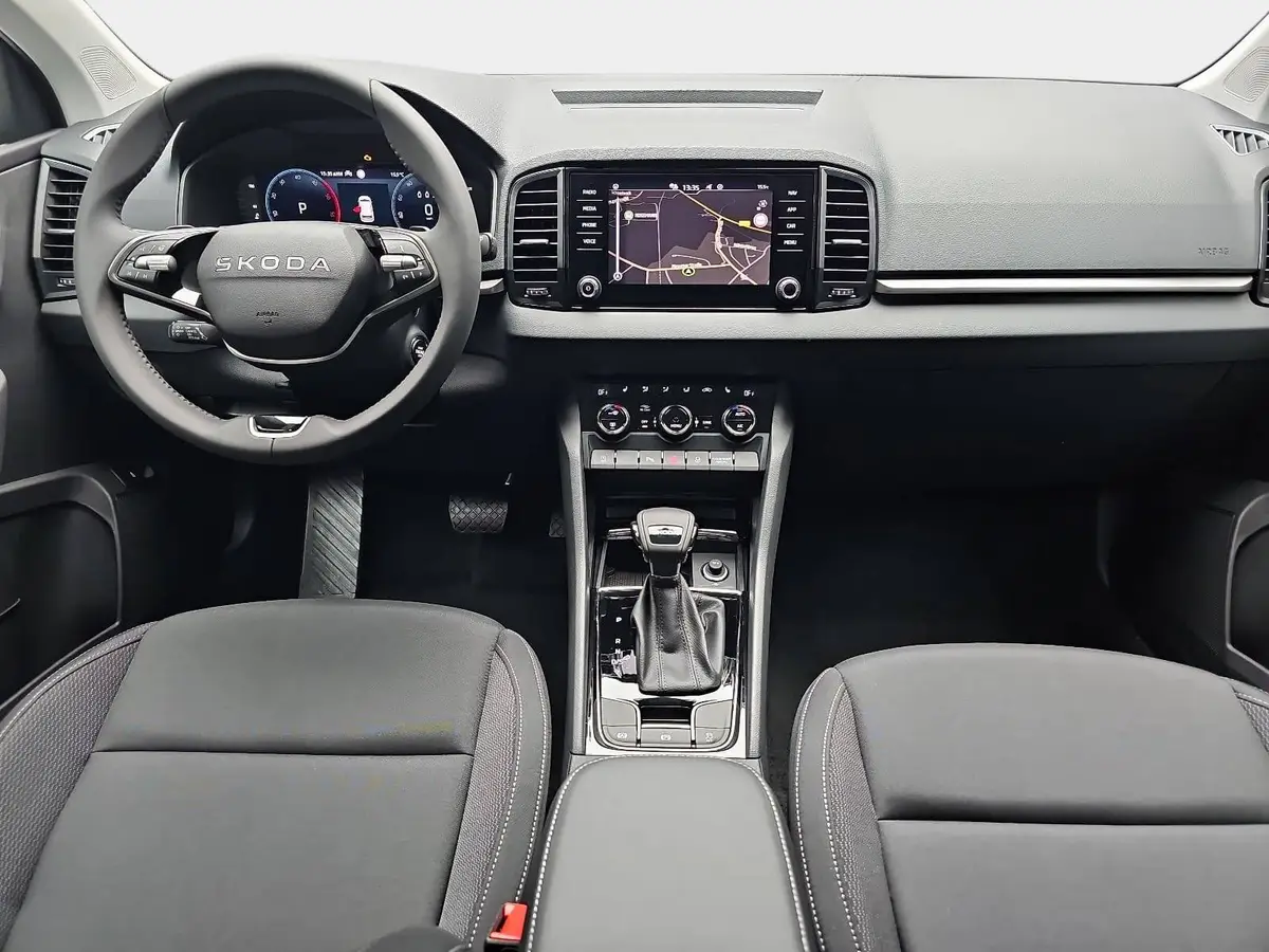 SKODA KAROQ 2.0 TDI DSG DRIVE NAVI LED AHK LM