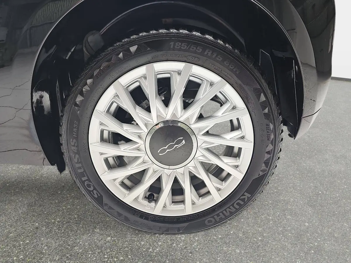 FIAT 500 1.0 GSE HYBRID ALLWETTERREIFEN APP CONNECT