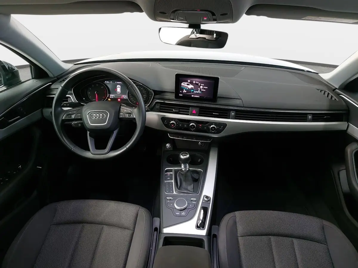 AUDI A4 1.4 TFSI AVANT BASIS WINTER AHK