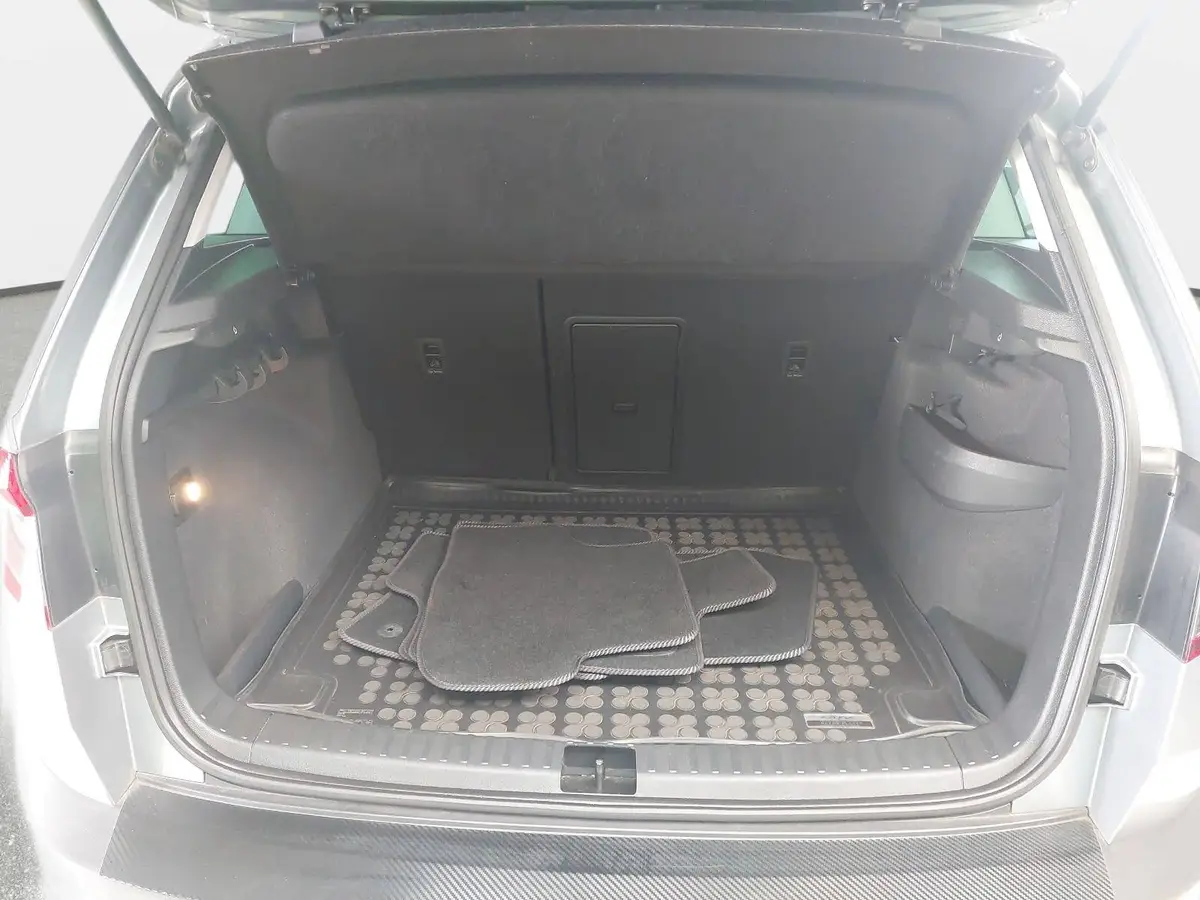 SKODA KAROQ 1.5 TSI DSG STYLE
