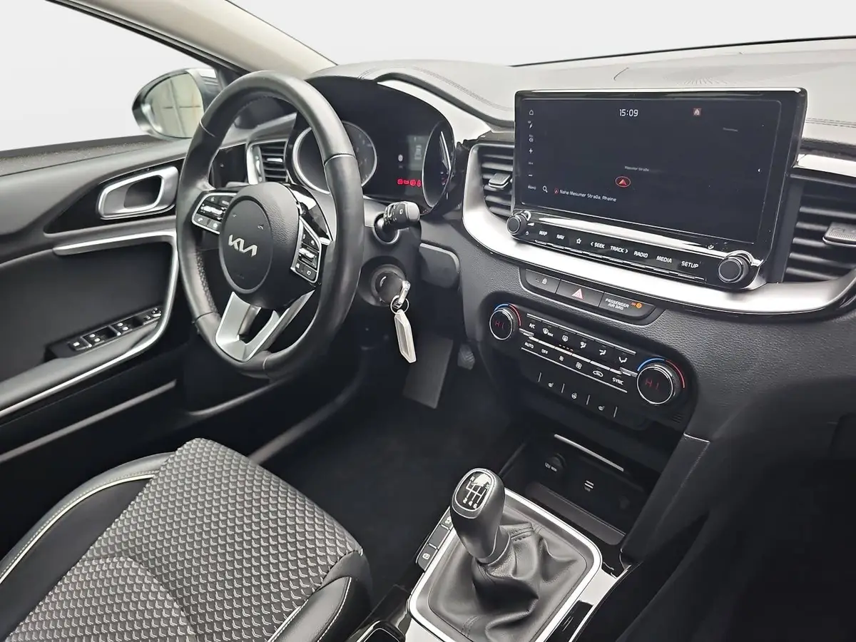 KIA XCEED 1.0 T-GDI VISION KOMFORT LED