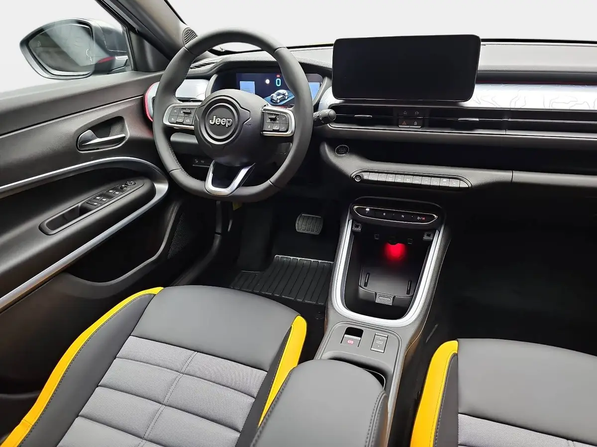 JEEP AVENGER 1.2 E-HYBRID T3 DCT 4XE THE NORTH FACE MJ26