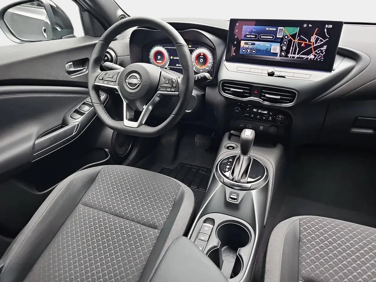 NISSAN JUKE 1.6 HYBRID AUTO. N-CONNECTA WINTER
