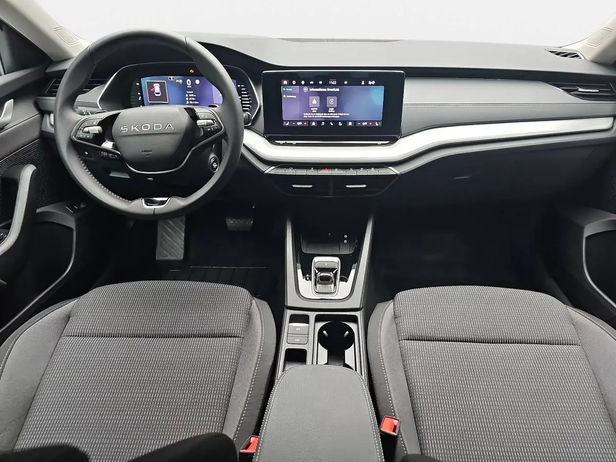 SKODA OCTAVIA COMBI 1.5 TSI DSG SELECTION LED AUDIO WINTER EL.HECKKL. 