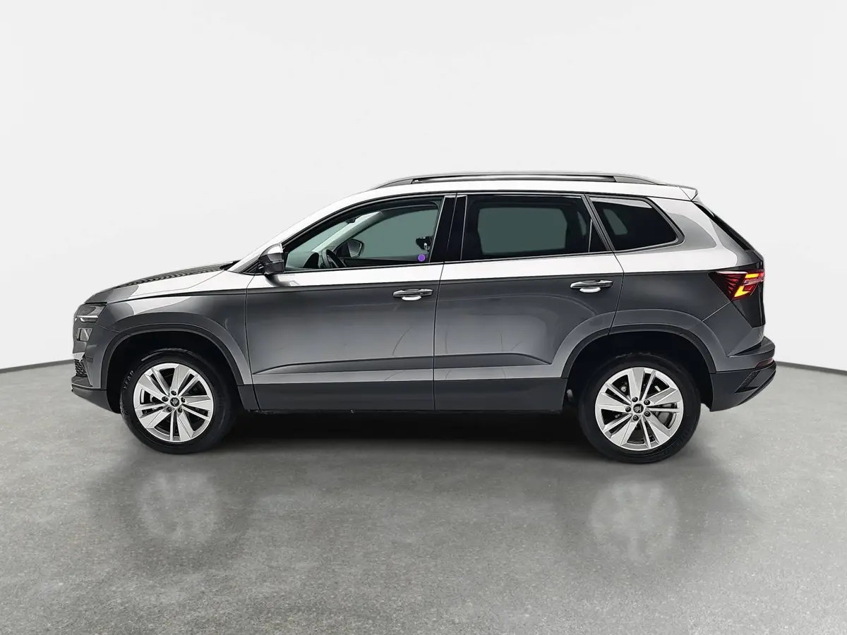 SKODA KAROQ 1.5 TSI DSG SELECTION NAVI LED ACC WINTER KAMERA A