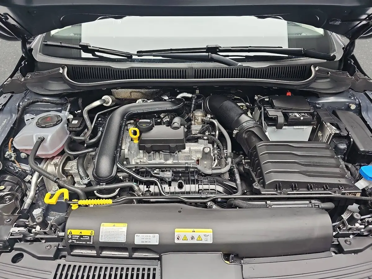 VW POLO 1.0 TSI DSG LIFE LED KLIMA APP-CONNECT SICHT PDC K